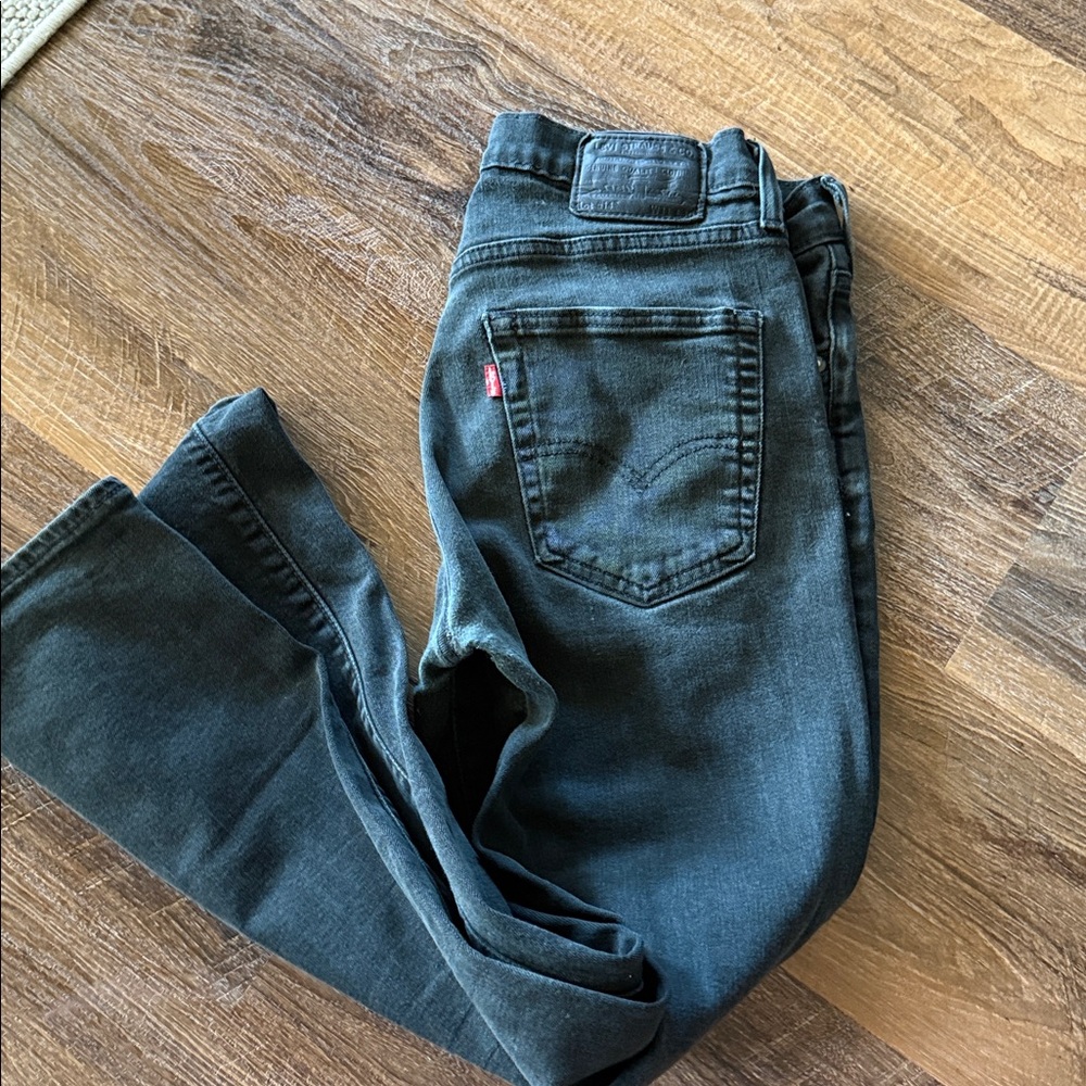 Black Levi’s 31x30